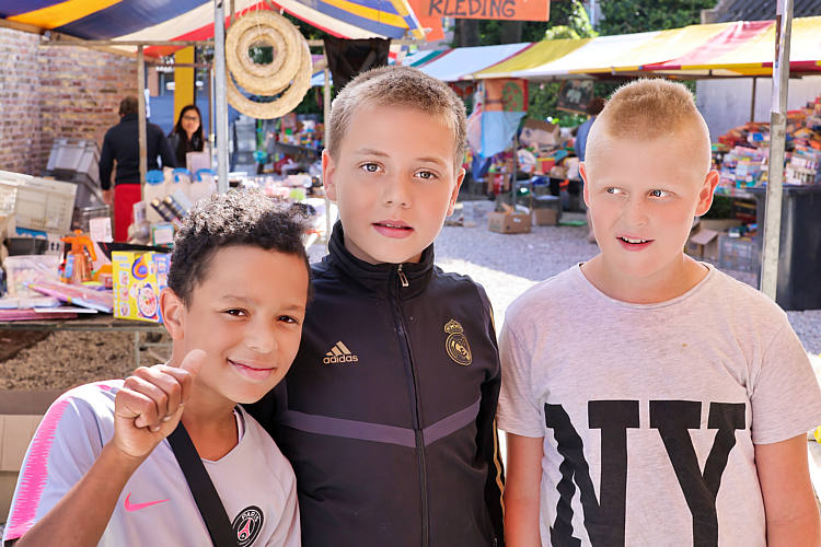 Rommelmarkt 2022 Waarder_048